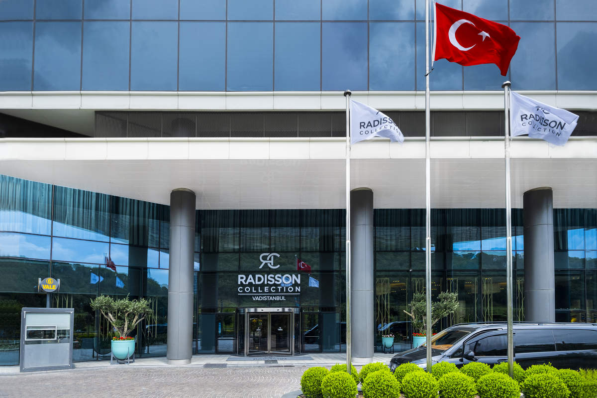 Radisson Collection Hotel, Vadistanbul hizmete girdi